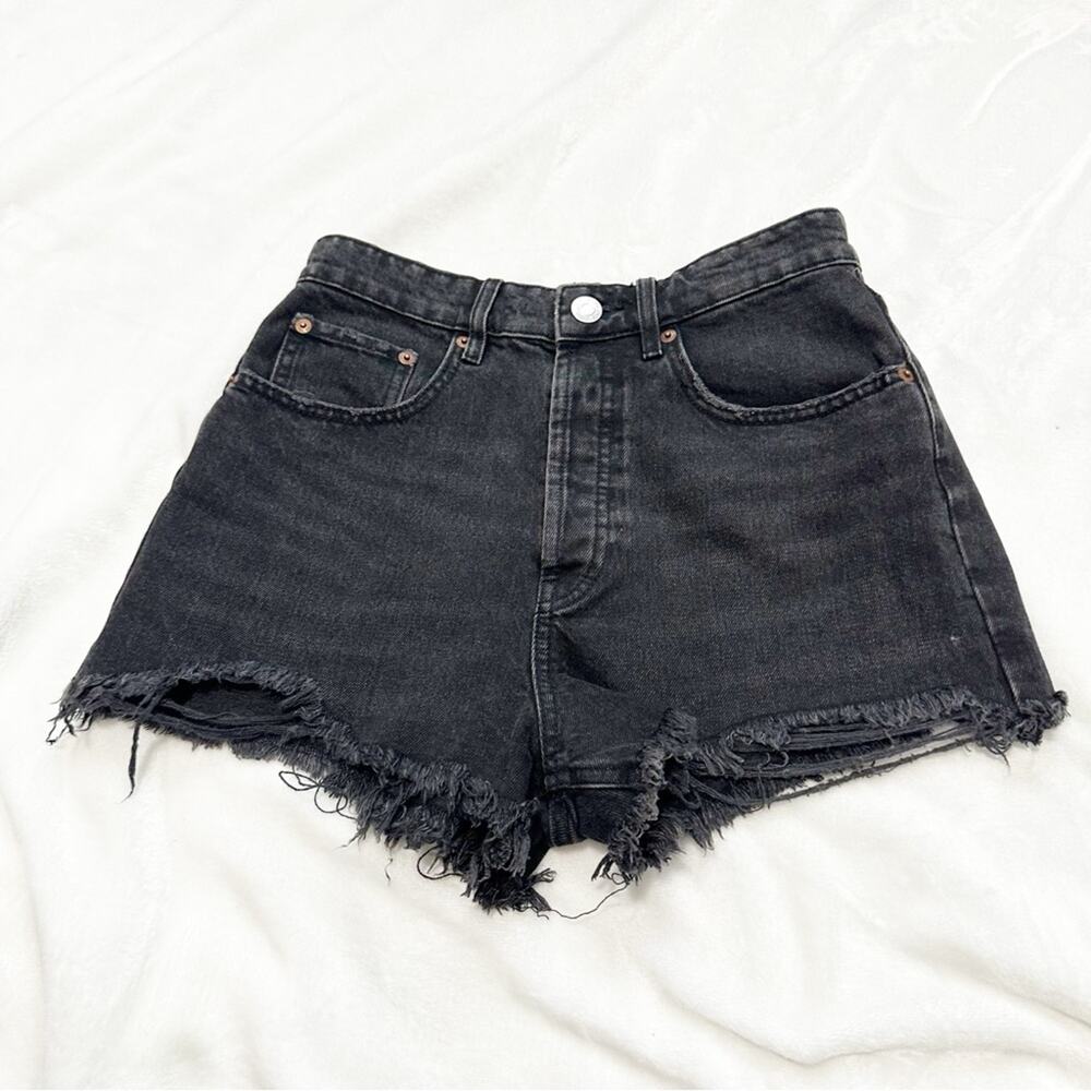 Zara Black Jean Shorts High-Waisted Distressed denim size 4